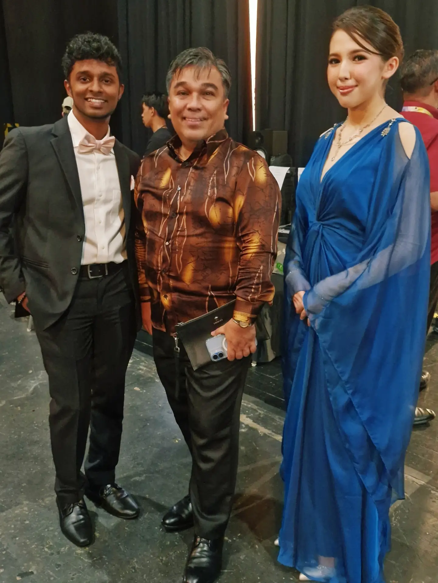 Raut Wajah Cantik & Warisi Bakat Nyanyian Ibu, Ruhil Ariana Buah Hati Ruhil Amani Ini Meniti Usia 22 Tahun!