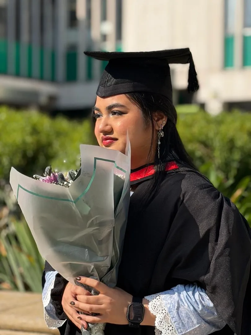 “With Love & Pride My Baby Girl!” Dato’ Sri Azalina Othman Said Bangga Anak Raih Ijazah Kelas Pertama