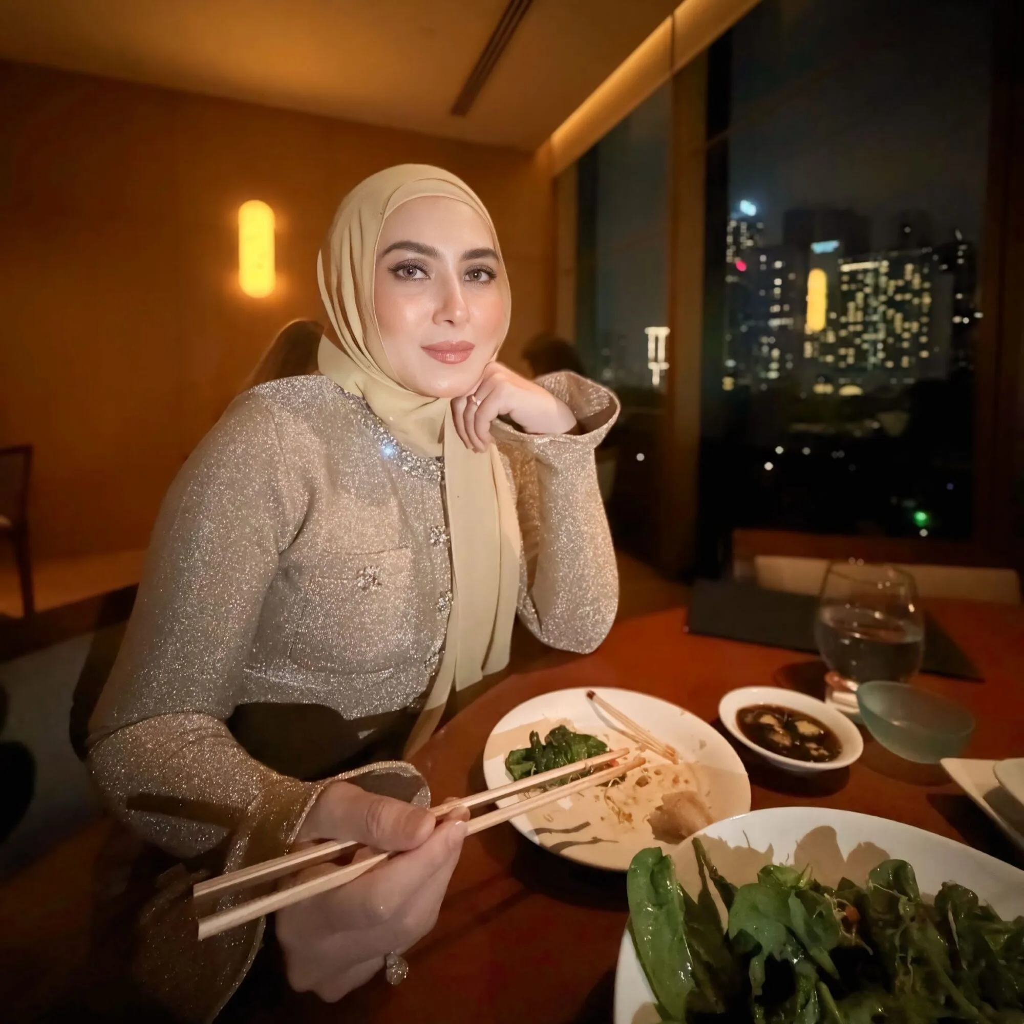 Genap Usia 40 Tahun, Vie Shantie Syukur Kurniaan Rezeki Allah SWT & Kasih Sayang Insan Sekeliling!