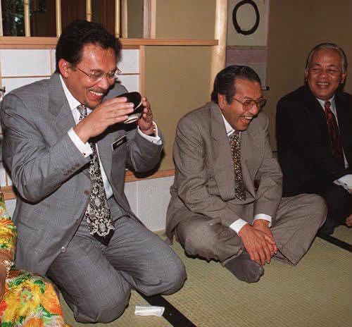 Tun Dr Mahathir Mohamad Cecah 101 Tahun, Saksi Perubahan Negara & Lakar Sebahagian Sejarah Malaysia 11 Tun Dr Mahathir Mohamad Cecah 101 Tahun, Saksi Perubahan Negara & Lakar Sebahagian Sejarah Malaysia