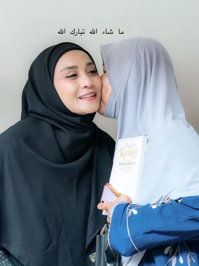 Wan Sharmila Tinggalkan Dunia Seni Demi Bergelar Mutawif, Pernah Rasa Tak Layak Bimbing Jemaah Haji & Umrah