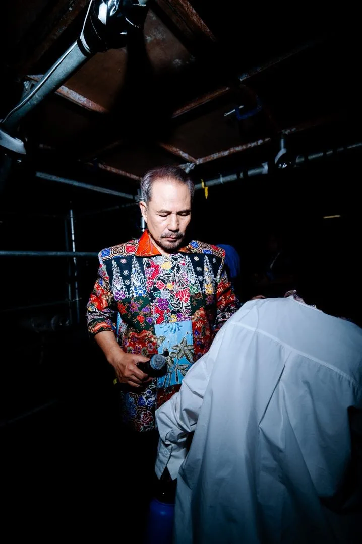 Tym Fatimah Beri Nafas Baharu Kepada Batik Malaysia Untuk Konsert M. Nasir 2026, Berdebar Jumpa Sifu! 13 Tym Fatimah Beri Nafas Baharu Kepada Batik Malaysia Untuk Konsert M. Nasir 2026, Berdebar Jumpa Sifu!