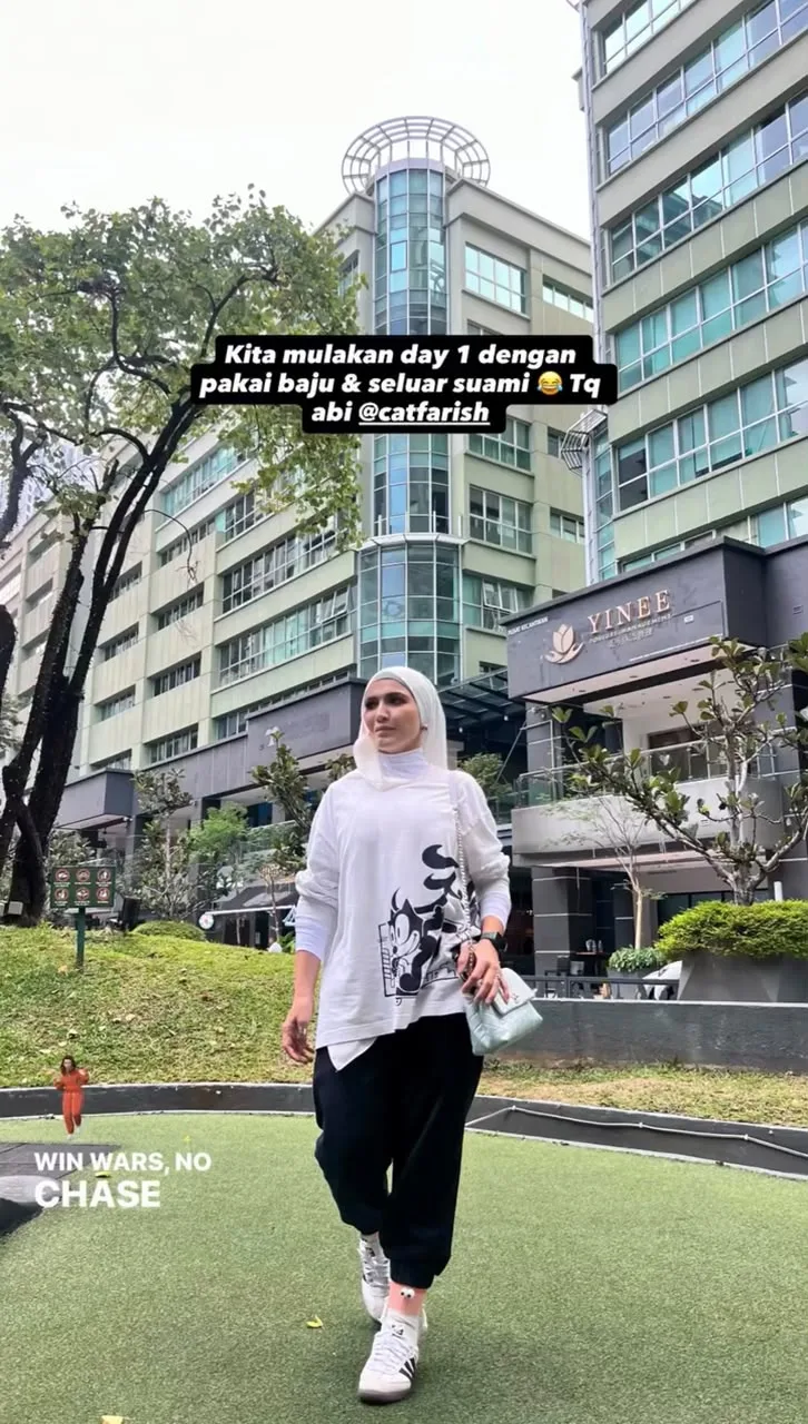 Shikin Maembong Pakai Tudung, Suami & Anak Non Stop Puji Cantik, Panjat Doa Terus Istiqamah! 9 Shikin Maembong Pakai Tudung, Suami & Anak Non Stop Puji Cantik, Panjat Doa Terus Istiqamah!