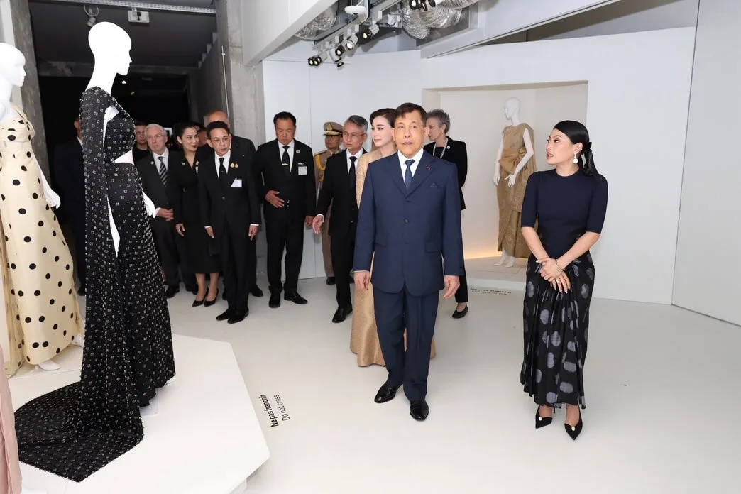 Puteri Sirivannavari Curi Tumpuan di Paris, Pencapaian Anakanda Raja Thailand Angkat Warisan Fesyen Diraja 18 Puteri Sirivannavari Curi Tumpuan di Paris, Pencapaian Anakanda Raja Thailand Angkat Warisan Fesyen Diraja