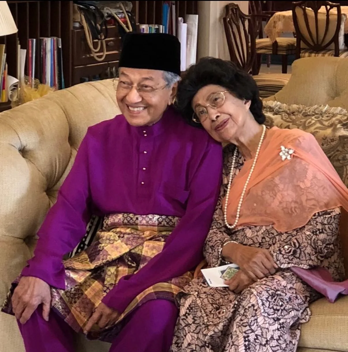 Tun Dr Siti Hasmah Mohamad Ali Cecah 100 Tahun, Lambang Isteri Negarawan Yang Rajin Menimba Ilmu 15 Tun Dr Siti Hasmah Mohamad Ali Cecah 100 Tahun, Lambang Isteri Negarawan Yang Rajin Menimba Ilmu