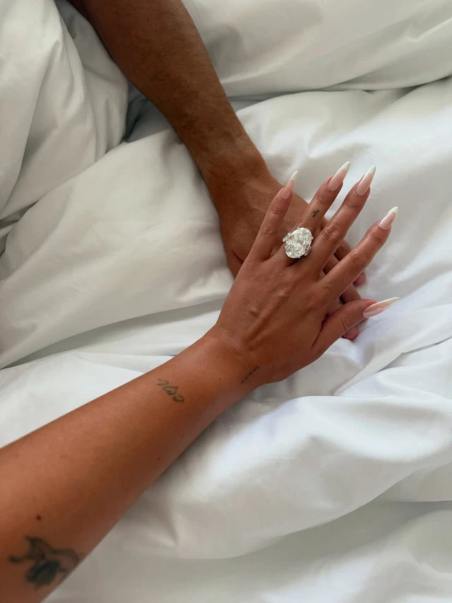 Cristiano Ronaldo & Georgina Rodriguez Akhirnya Menikah Selepas 10 Tahun Bersama, Kisah Cinta Dari Butik Gucci Ke Gerbang Perkahwinan 9 Cristiano Ronaldo