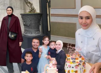 Erin Malek Cantik Usia 32 Tahun