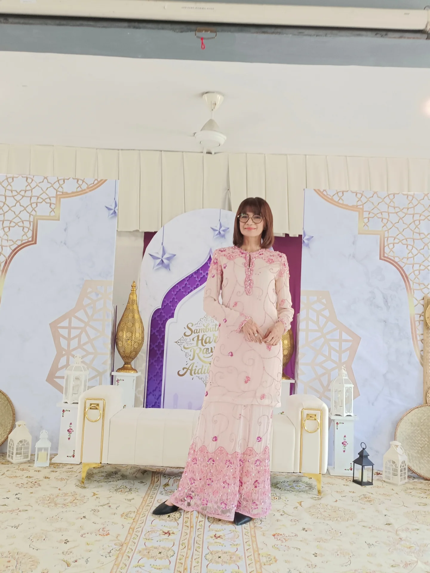 Maintain Anggun Usia 56, Nor Albaniah Cekal Jalani Hidup Sejak Pemergian Suami 3 Dekad Lalu!