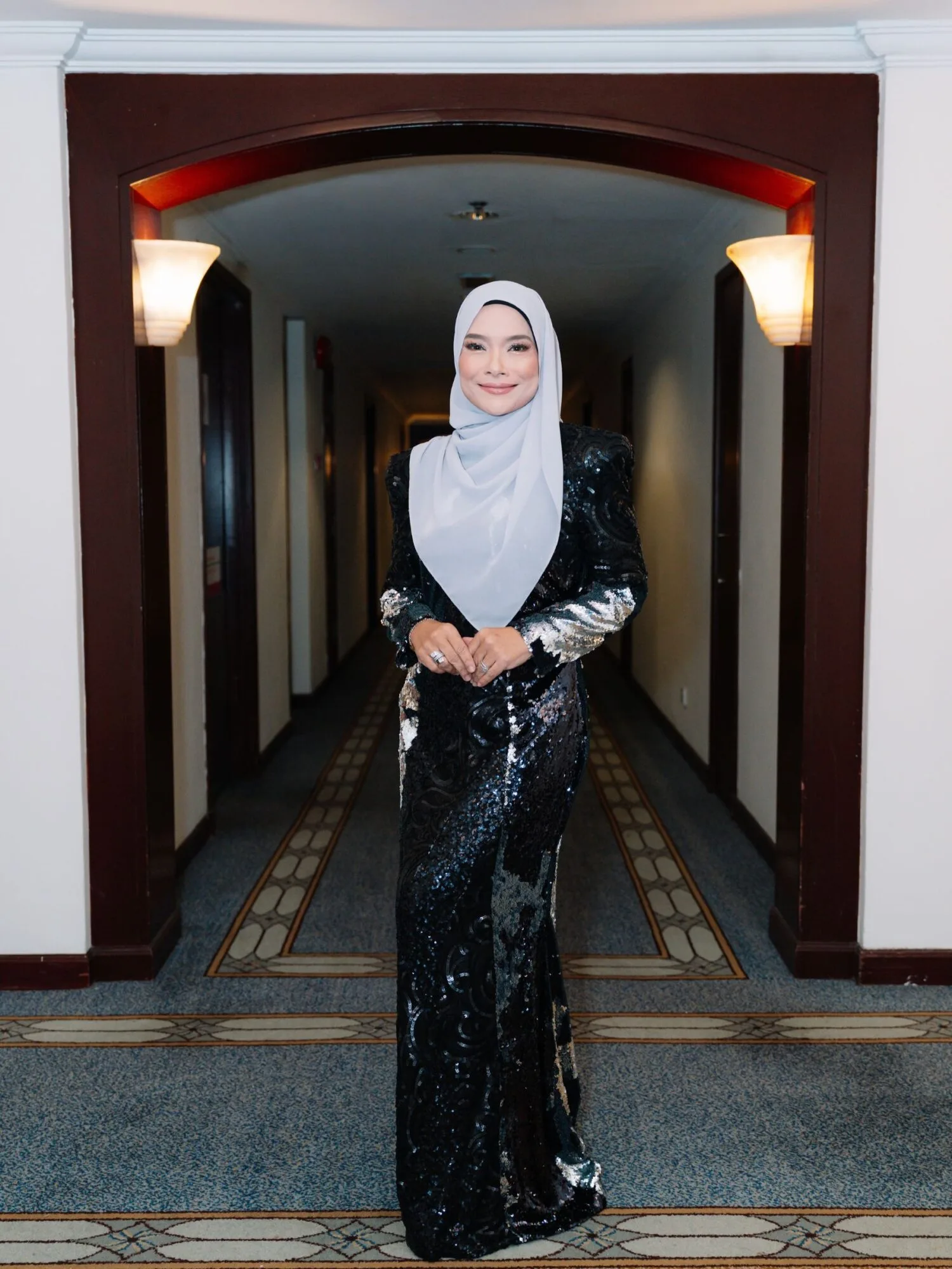 Anggun Usia 53 Tahun, Datuk Nora Ariffin Tampil Lebih Yakin & Amal Gaya Hidup Sihat!