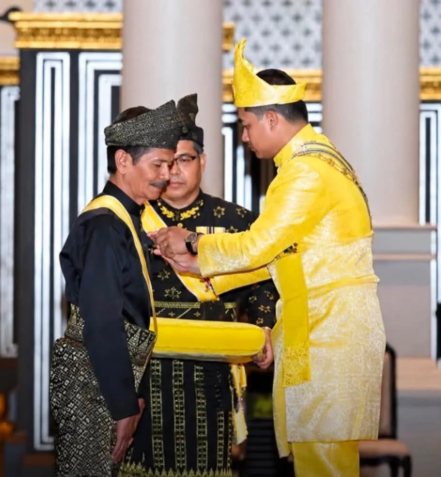 Eman Manan Bergelar Datuk, Empat Dekad Jadi Wajah Hero Lelaki Melayu Di Layar Perak 2 Eman Manan