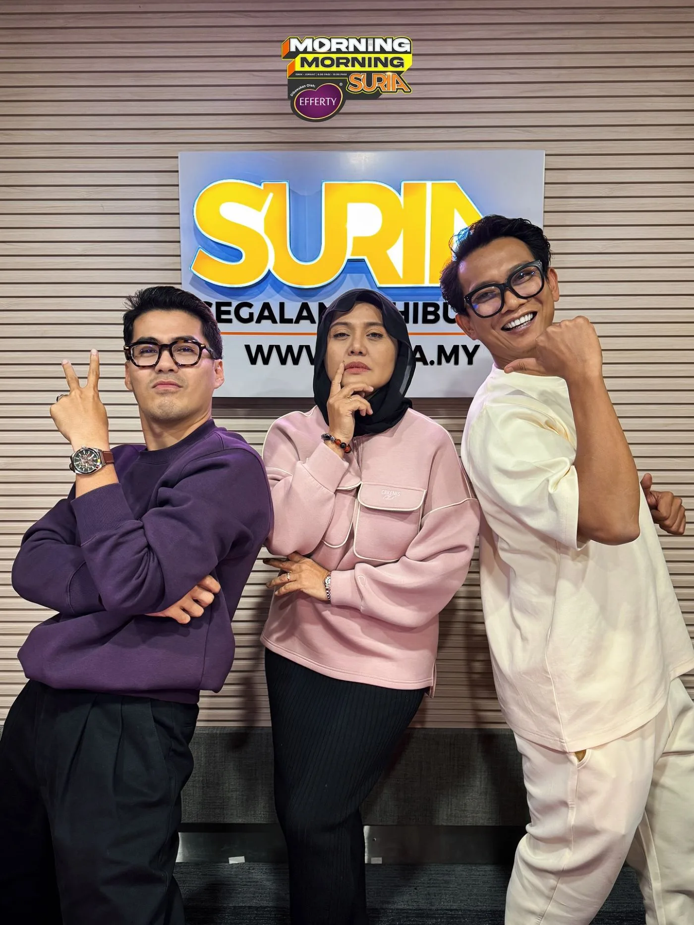 "Afifah, Kamulah Tempat Paling Tenang Untuk Saya Pulang," Ajak Shiro Hargai Isteri & Pesan Kejayaan Suami Mungkin Asbab Doa Isteri! 2 "Afifah, Kamulah Tempat Paling Tenang Untuk Saya Pulang," Ajak Shiro Hargai Isteri & Pesan Kejayaan Suami Mungkin Asbab Doa Isteri!