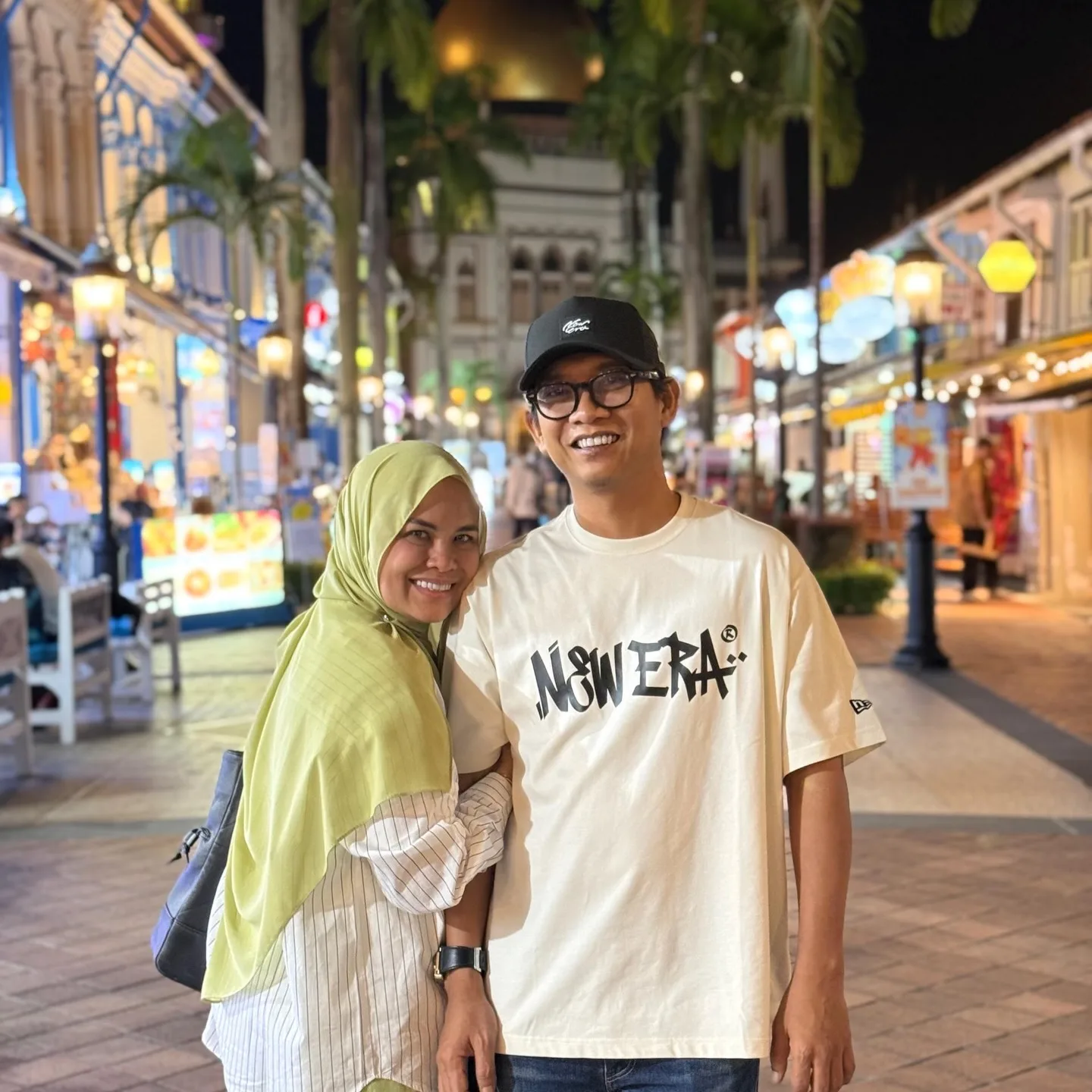 "Afifah, Kamulah Tempat Paling Tenang Untuk Saya Pulang," Ajak Shiro Hargai Isteri & Pesan Kejayaan Suami Mungkin Asbab Doa Isteri! 8 "Afifah, Kamulah Tempat Paling Tenang Untuk Saya Pulang," Ajak Shiro Hargai Isteri & Pesan Kejayaan Suami Mungkin Asbab Doa Isteri!