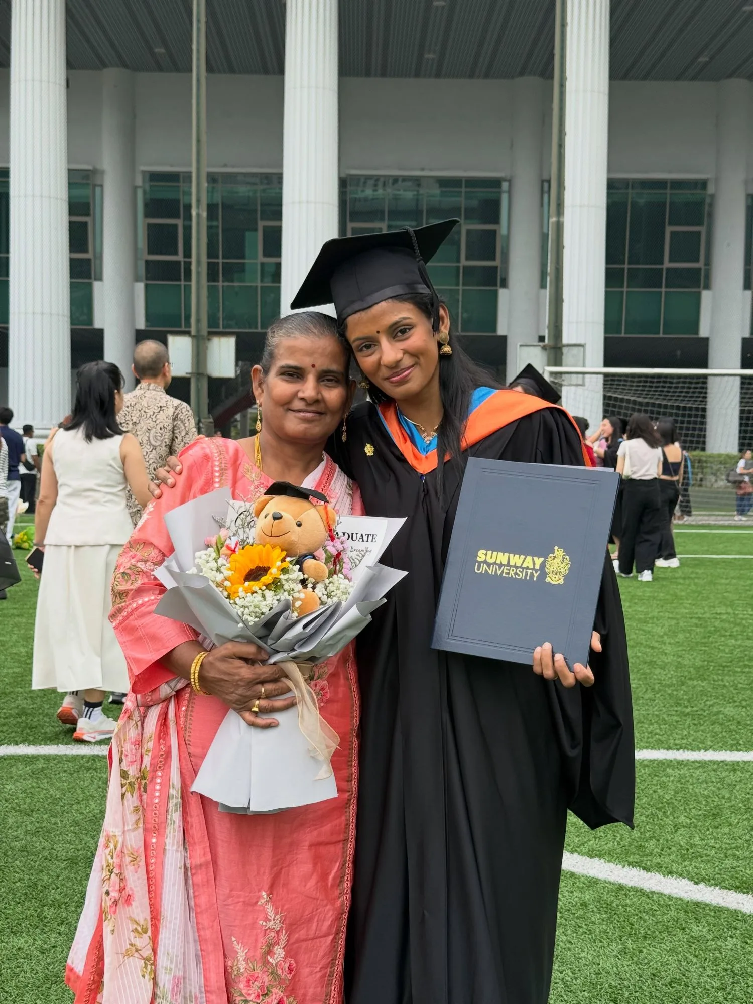 Genggam Sarjana & Bergelar Isteri, Tahun 2026 Detik Terindah Shahmalarani Chandran, Turut Raih Emas Sukan Asia!