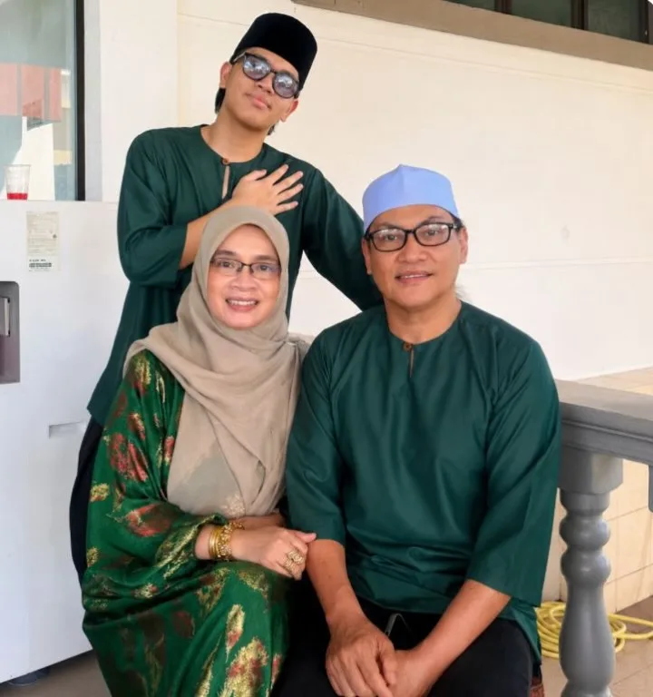 Terima Darjah Indera Mahkota Pahang (DIMP), Ameng Spring Kini Bergelar Datuk!
